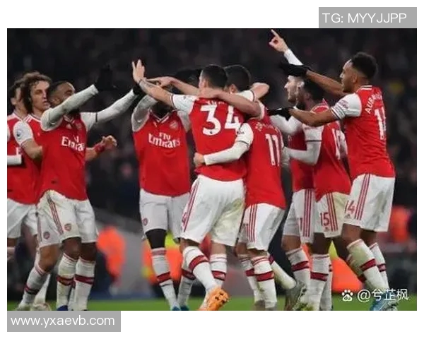 欧冠杯激战罗马对决利物浦巅峰对决谁能笑到最后